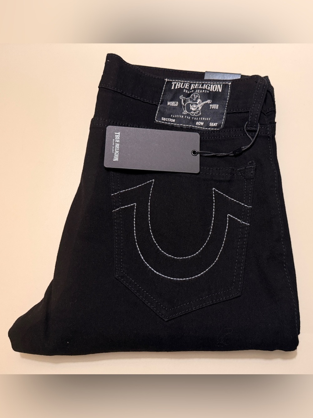 True Religion Men's Relaxed Slim Jeans with Signature Pocket Stitch(brand new)